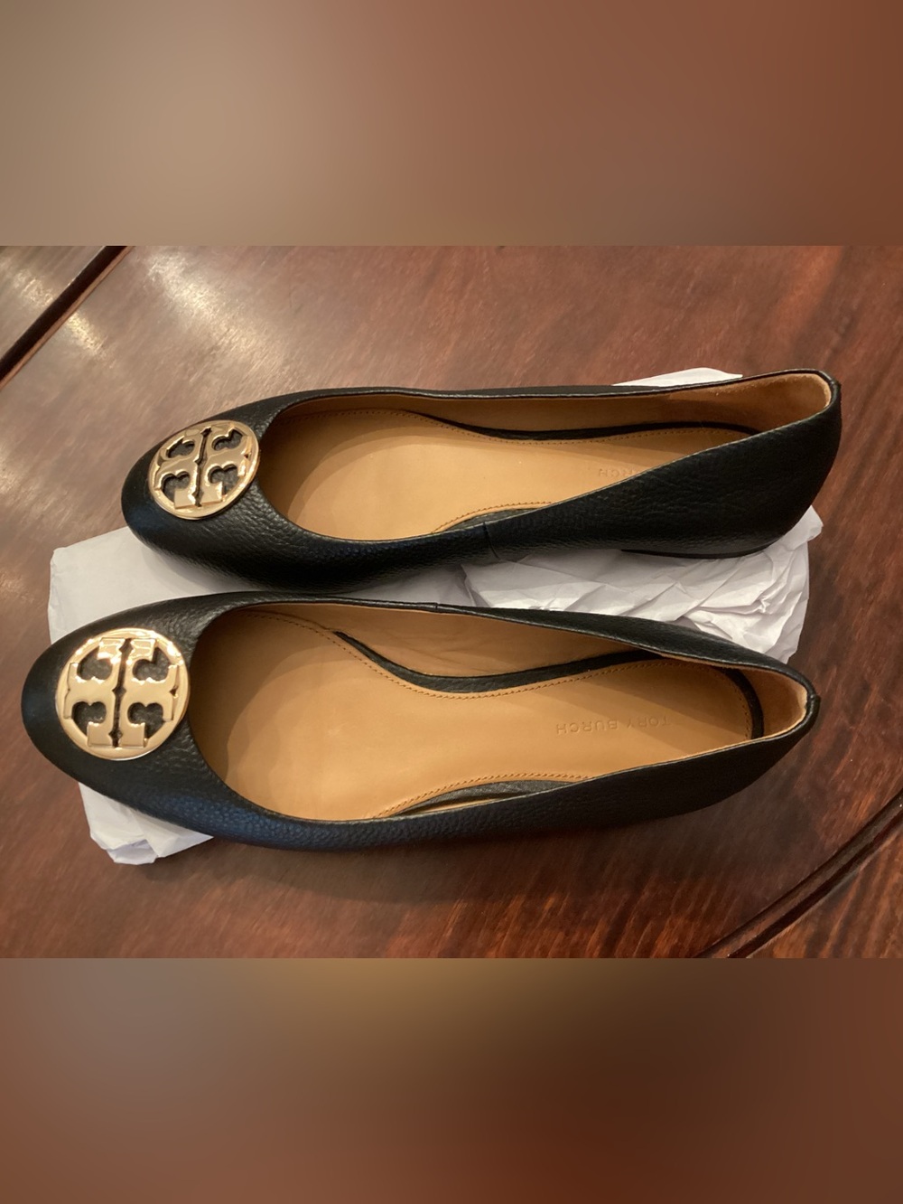 Tory Burch Black Leather Logo Medallion Ballet Flats size 8